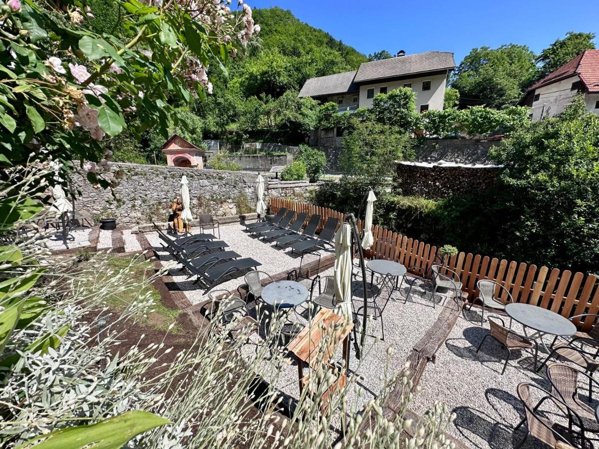 Bajta Kroparica 外观 照片